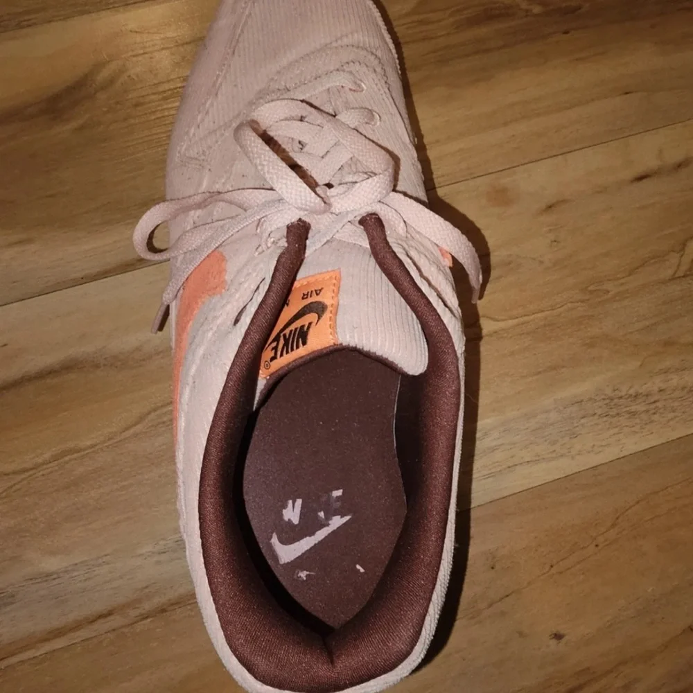 Nike Air Max 1 PRM Corduroy Coral Stardust